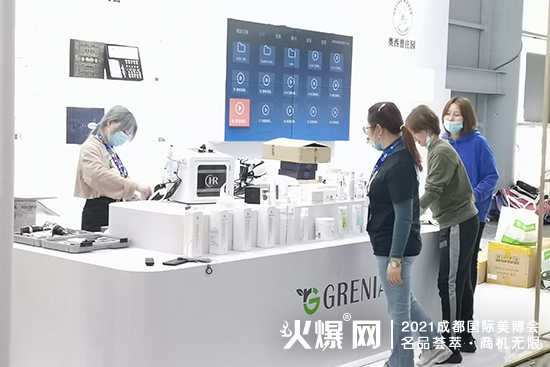 成都美業(yè)博覽會火熱布展中 成都美業(yè)博覽會火熱布展中