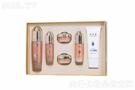 朵潤美亮采美膚套 朵潤美亮采美膚套