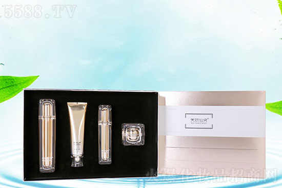 美妍仙姿水光潤(rùn)養(yǎng)補(bǔ)水套盒 美妍仙姿水光潤(rùn)養(yǎng)補(bǔ)水套盒
