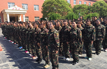 Ӣ���Sˬ���](m��i)�гC��������ֻ�Ј�(ji��n)��(qi��ng)��