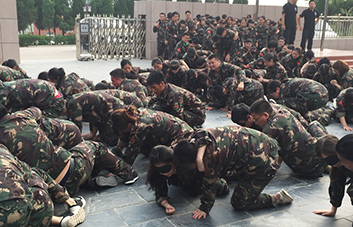 ���ڮ�(d��ng)������ϧ��(d��ng)�£���(��i)�ڮ�(d��ng)��