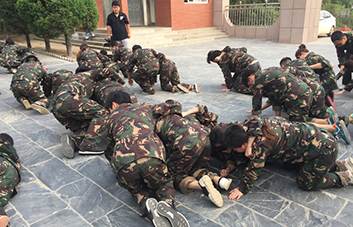 ����һ��һ��������Щ���Ӳ�����