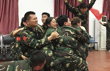 ֻ��ҧ����(ji��n)�֣��ŕ�(hu��)��ϣ����