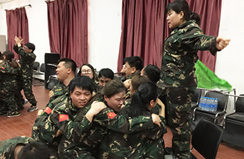 �ϵK�cʧ�����������������������҂�����õĈF(tu��n)�(du��)��