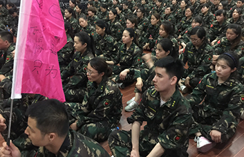 ��(j��ng)��(zh��ng)�o(w��)̎��������(j��ng)��(zh��ng)������������׌�����ϵĲ��߄�(d��ng)����