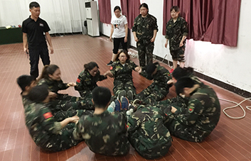 �Y�Gِ��(ch��ng)����(zh��ng)�֊Z�����@�ǬF(xi��n)��(sh��)����ٶ��c������