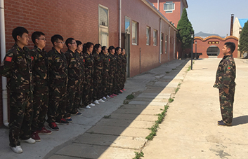 ����������һ���x�����㶼Ҫ�ٷְو�(ji��n)����