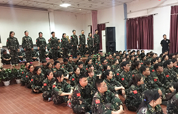 �e�ֱ�Q���I(l��ng)�����������F(xi��n)��W(xu��)�T��