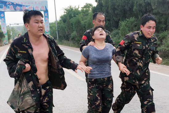 �҂��ߵ���·��ĥ�����ģ�