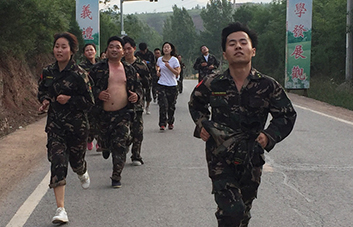 ͽ������15�������w�(y��n)���L(zh��ng)��·����ĥ�Z����Ѫ�Ի��⣡