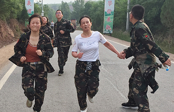 ��Փ�ǔv��߀�Ǳ������҂��](m��i)�ЁG���κ�һ��(g��)����